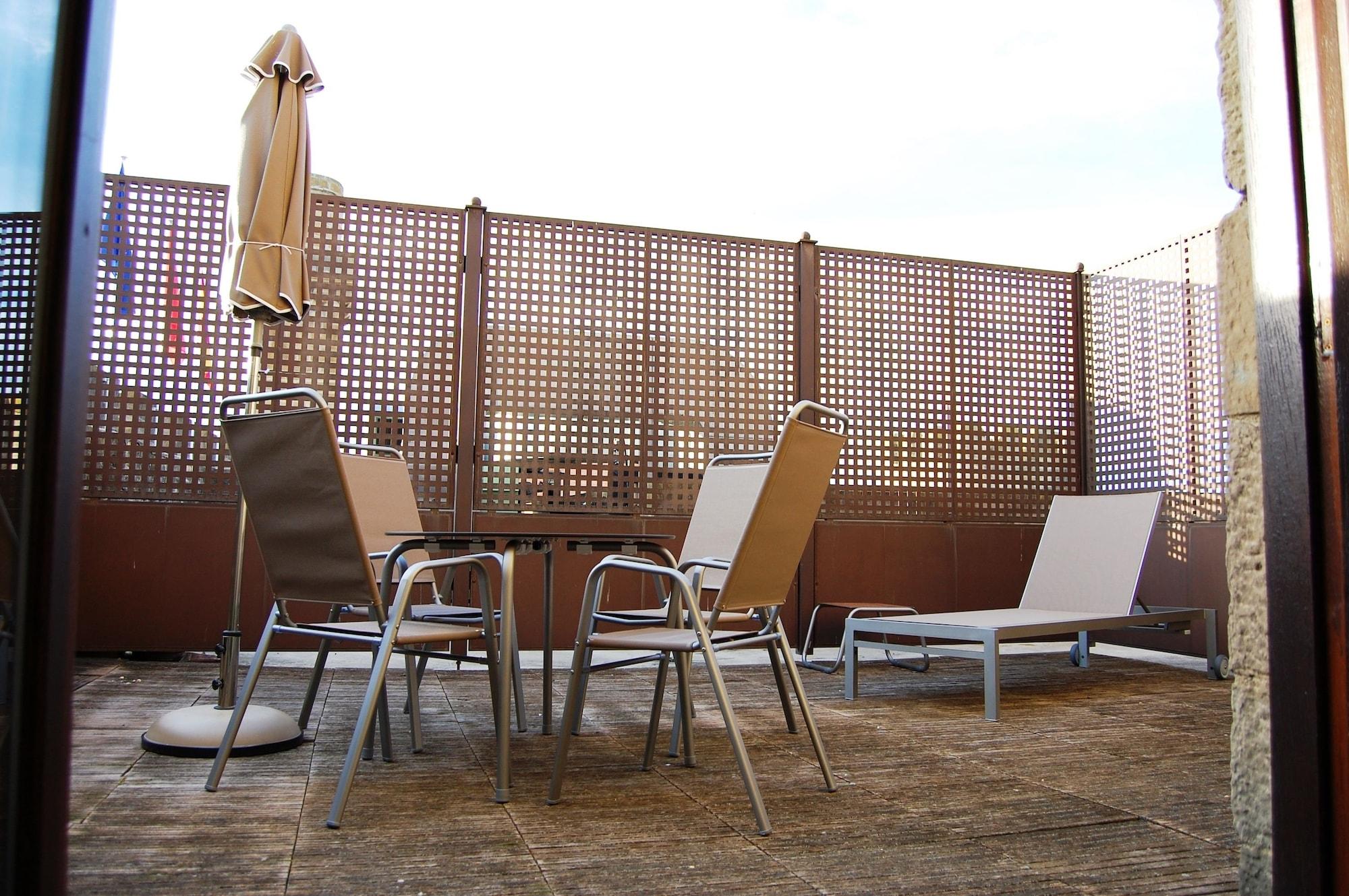Parador De Olite Luaran gambar