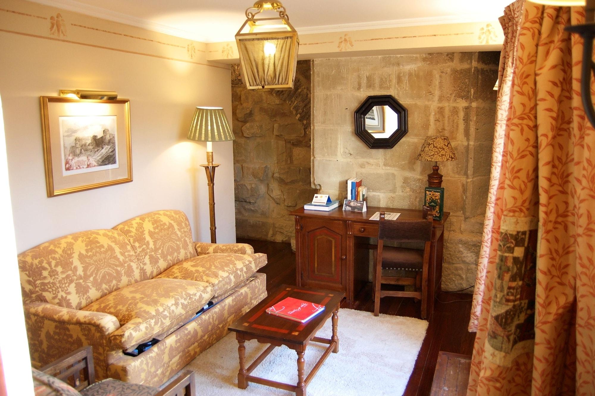 Parador De Olite Luaran gambar