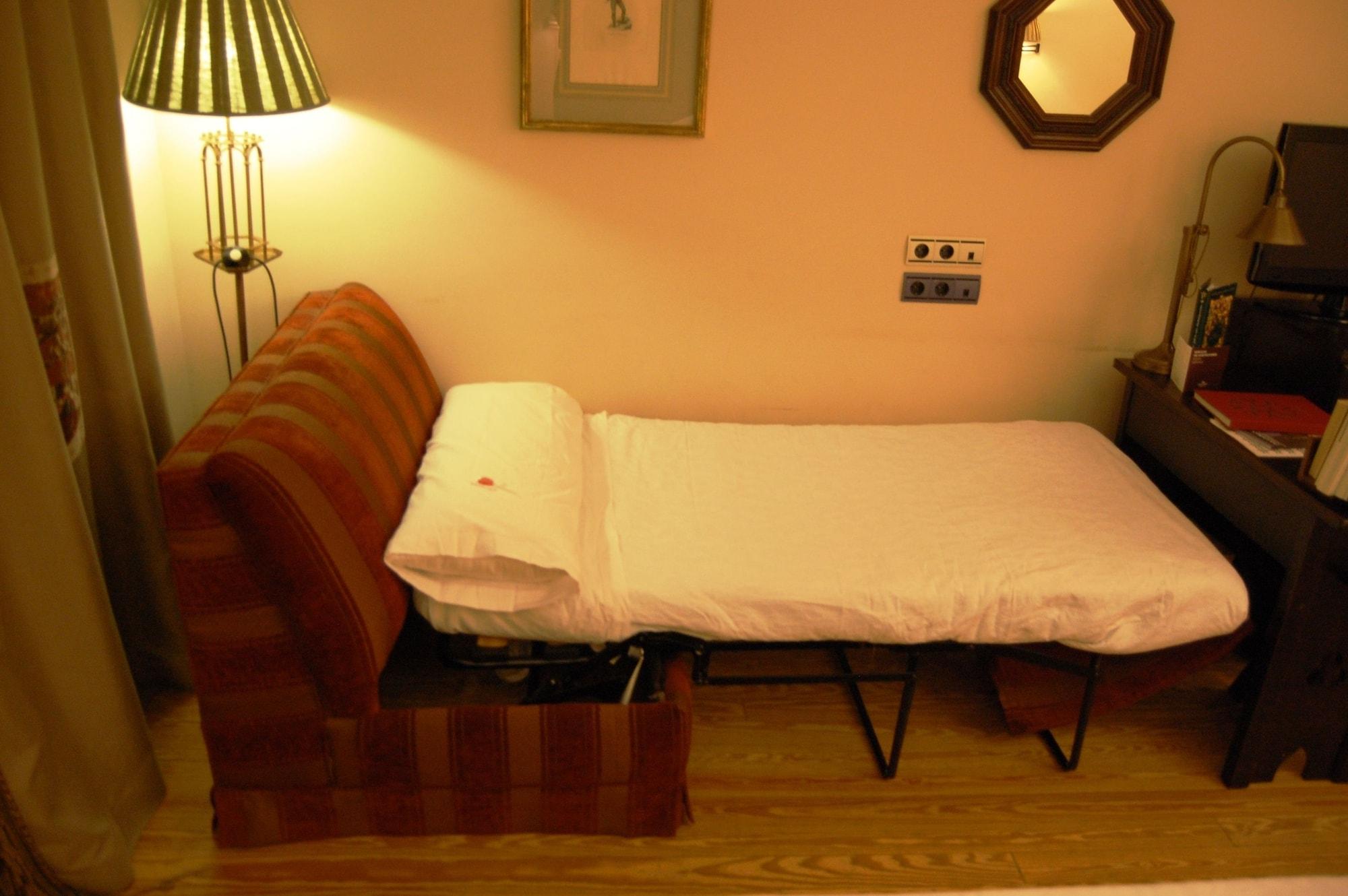 Parador De Olite Luaran gambar