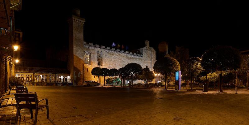 Parador De Olite Luaran gambar